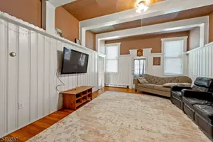 2 Prospect St, Mount Arlington, NJ 07856 - Photo 5