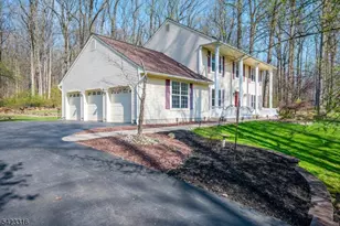 9 Stirrup Way, Franklin Township, NJ 08540 - Photo 3