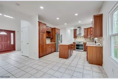 9 Stirrup Way, Franklin Township, NJ 08540 - Photo 15