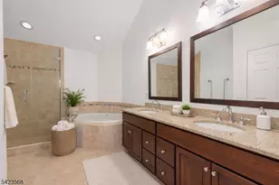 123 Turlington Ct, Livingston, NJ 07039 - Photo 9