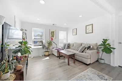 1 Pocahontas St, Morristown, NJ 07960 - Photo 11