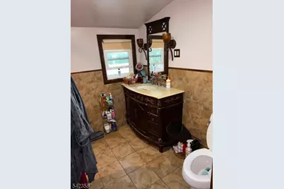 113 Vine St, Roselle, NJ 07203 - Photo 11