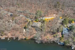 27 Middle Rd, Bloomingdale, NJ 07403 - Photo 21