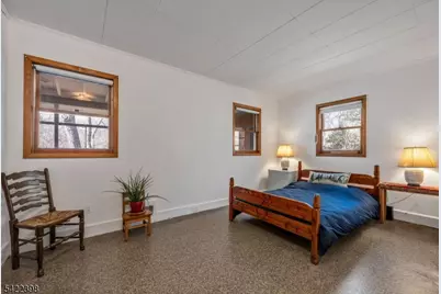 27 Middle Road, Bloomingdale, NJ 07403 - Photo 25