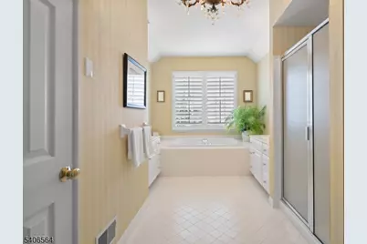 36 Vanderveer Dr, Bernards Township, NJ 07920 - Photo 25