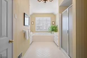 36 Vanderveer Dr, Bernards Township, NJ 07920 - Photo 25