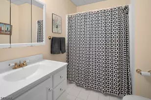 36 Vanderveer Dr, Bernards Township, NJ 07920 - Photo 37