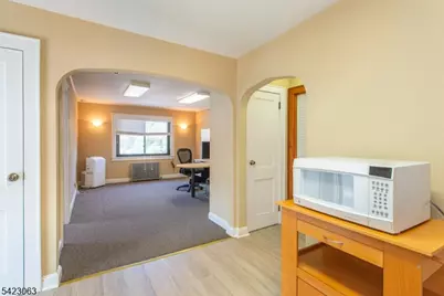 52 Hampton House Rd South, Hampton Township, NJ 07860 - Photo 3