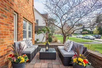 19 The Fairway, Montclair, NJ 07043 - Photo 5