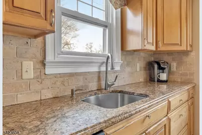 111 Columbia Ave, Cranford Township, NJ 07016 - Photo 23