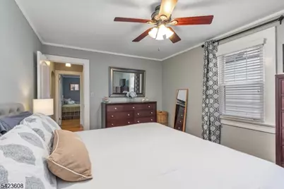 111 Columbia Ave, Cranford Township, NJ 07016 - Photo 15