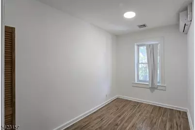 551 Franklin Ave #2R, Nutley, NJ 07110 - Photo 9