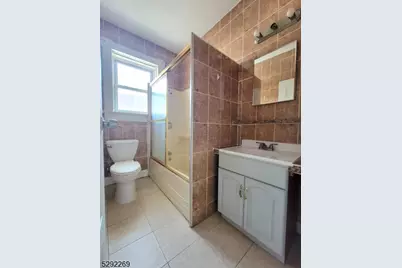 551 Franklin Ave #2L, Nutley, NJ 07110 - Photo 13