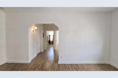 551 Franklin Ave #2R, Nutley, NJ 07110 - Photo 5