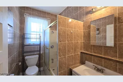 551 Franklin Ave #2R, Nutley, NJ 07110 - Photo 13