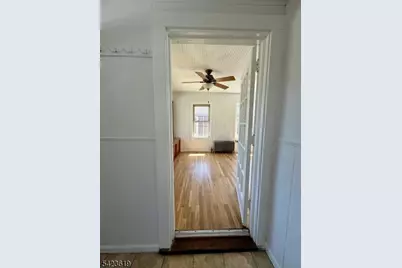 206 Amsterdam Ave, Roselle, NJ 07203 - Photo 9