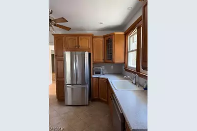 206 Amsterdam Ave, Roselle, NJ 07203 - Photo 11