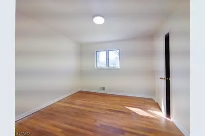 14 Bunyan Dr, Livingston, NJ 07039 - Photo 15