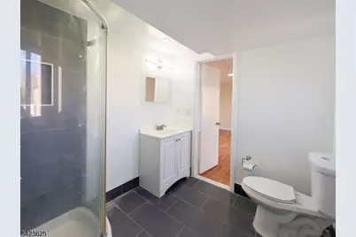 14 Bunyan Dr, Livingston, NJ 07039 - Photo 19