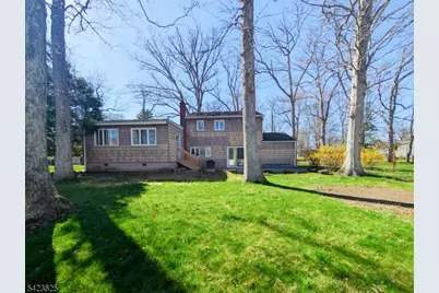 14 Bunyan Dr, Livingston, NJ 07039 - Photo 23