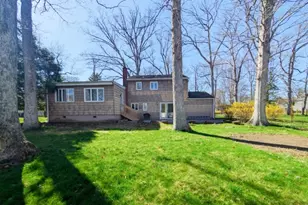 14 Bunyan Dr, Livingston, NJ 07039 - Photo 23