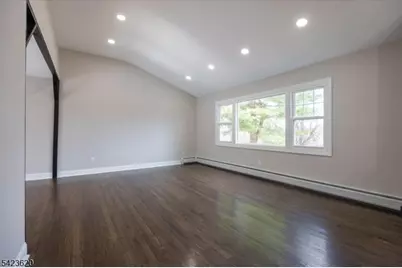 43 Courtland Dr, Wantage, NJ 07461 - Photo 7