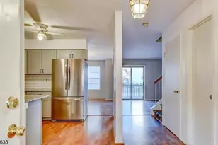 115 Salem Rd, North Brunswick Township, NJ 08902 - Photo 3