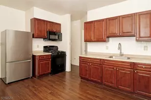 256 S Clinton St, East Orange, NJ 07018 - Photo 3