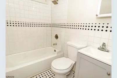 256 S Clinton St, East Orange, NJ 07018 - Photo 11