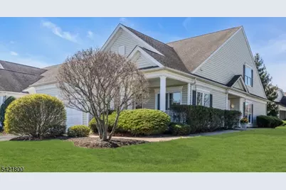 180 Stone Manor Dr, Franklin Township, NJ 08873 - Photo 1