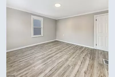 564 Warren St, Phillipsburg, NJ 08865 - Photo 27