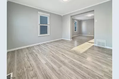 564 Warren St, Phillipsburg, NJ 08865 - Photo 5