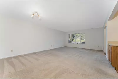 65 Westchester Ter, Clinton Township, NJ 08801 - Photo 9