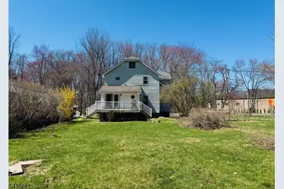 16 Canfield Ave, Mine Hill, NJ 07803 - Photo 5