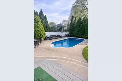 105 Howard Ave, Clifton, NJ 07013 - Photo 3