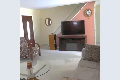 13 Summerall Rd, Franklin Township, NJ 08873 - Photo 3