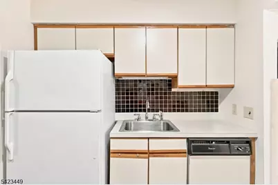 100 W Grand St, Elizabeth, NJ 07202 - Photo 15