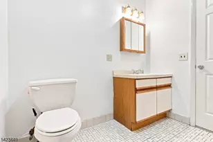 100 W Grand St, Elizabeth, NJ 07202 - Photo 21
