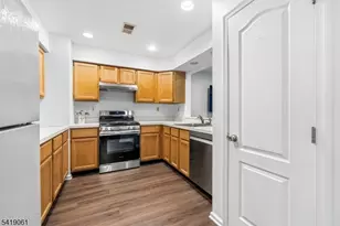 14 Braemar Dr, Rockaway Township, NJ 07866 - Photo 5