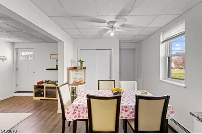 632 Chase Ave, Lyndhurst Township, NJ 07071 - Photo 13