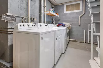 632 Chase Ave, Lyndhurst Township, NJ 07071 - Photo 21