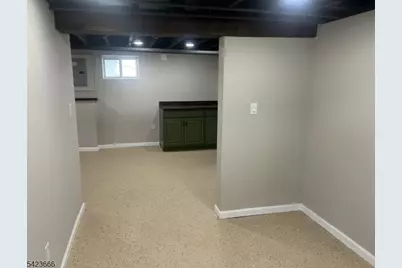 1017 Grandview Ave, Union Township, NJ 07083 - Photo 19