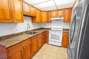 680 State Route 15, Jefferson Township, NJ 07849 - Photo 3
