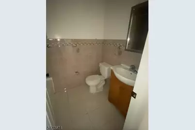 939 Anna St #2, Elizabeth, NJ 07201 - Photo 15