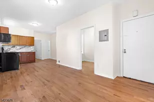 435 S 17th St, Newark, NJ 07103 - Photo 9