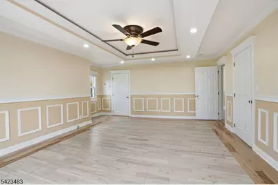 901 N Washington Ave, Green Brook Township, NJ 08812 - Photo 3