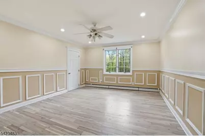 901 N Washington Ave, Green Brook Township, NJ 08812 - Photo 5