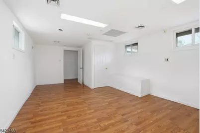 901 N Washington Ave, Green Brook Township, NJ 08812 - Photo 39