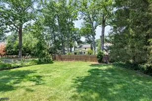 23 Gates Ave, Summit, NJ 07901 - Photo 7