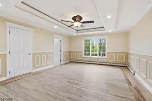 905 N Washington Ave, Green Brook Township, NJ 08812 - Photo 13